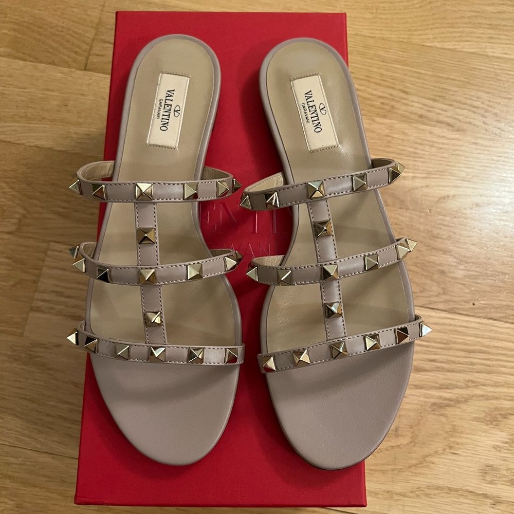 Brand New Valentino Garavani Rockstud Slide Nude 39.5